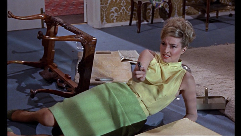 Illustration for article titled 15 Best Fashion Moments from James Bond Movies